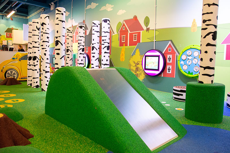 Área de juegos para niños IKC en la tienda de muebles de Warrington en el Reino Unido
