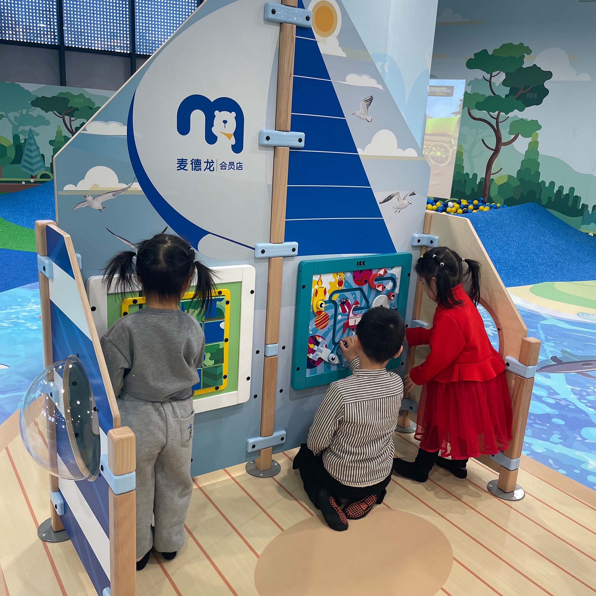 IKC gran zona de juegos rincón de los niños en la venta al por mayor METRO China en Yanjiao